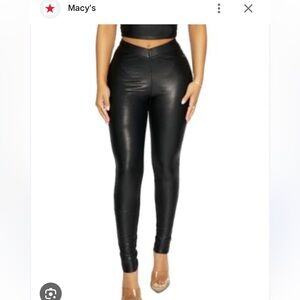 Naked wardrobe black leggings size small. NWT